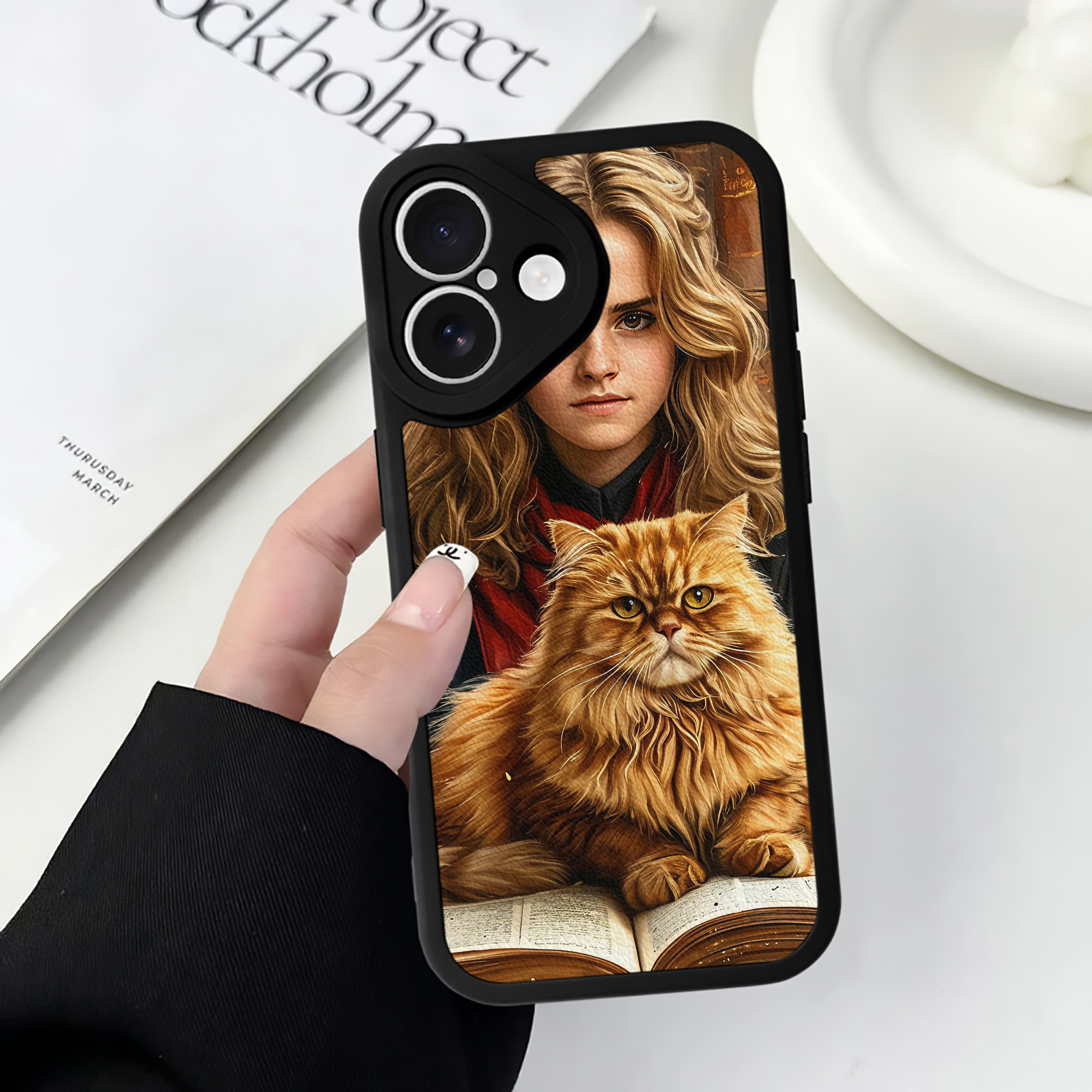 （画像用） Harry Potter ハリー・ポッターシリーズ 【iPhone 16シリーズ対応】シリコンスマホケース（レザー調） 材質：シリコン